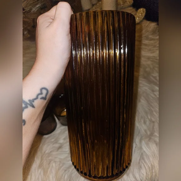 Amber Ribbed Decor Set | Ashland Vase + 8 Glass Candle Jars | Wedding/Home Décor - Picture 3 of 4